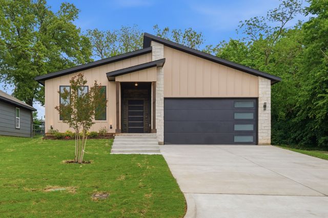 521 W Walker Street, Denison, TX 75020
