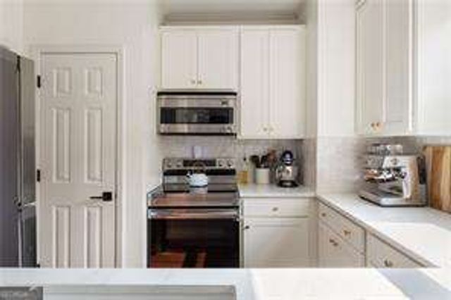 1170 N Highland Avenue NE B8, Atlanta, GA 30306