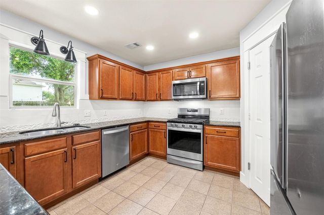 8735 Sunny Gallop Drive, Tomball, TX 77375