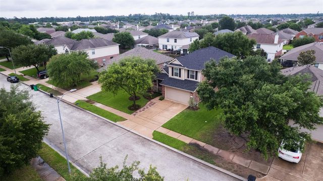 8735 Sunny Gallop Drive, Tomball, TX 77375