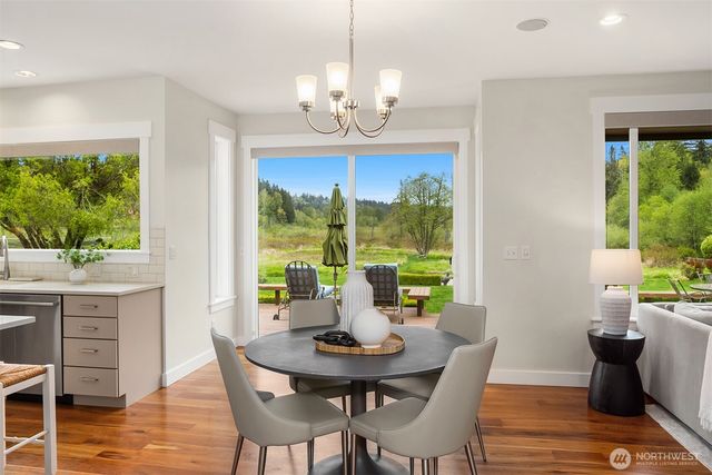 3516 224th Avenue NE, Redmond, WA 98053