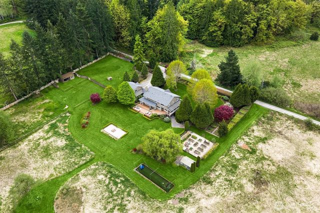 3516 224th Avenue NE, Redmond, WA 98053