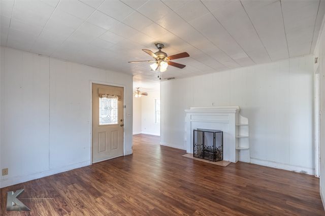 1507 Avenue M, Anson, TX 79501