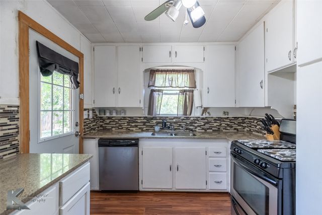 1507 Avenue M, Anson, TX 79501