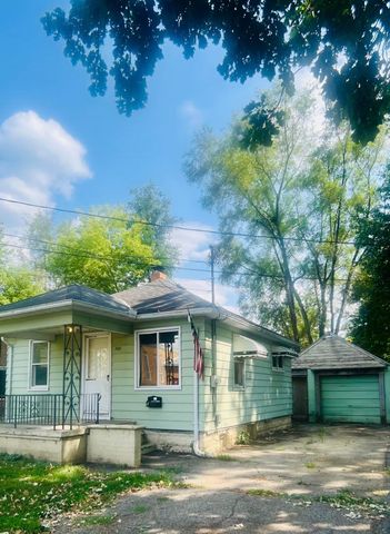 743 Nuebert Road, Flint, MI 48507