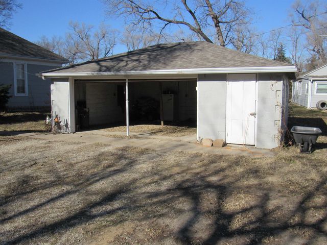2314 & 2338 E Old Hwy 40, New Cambria, KS 67470
