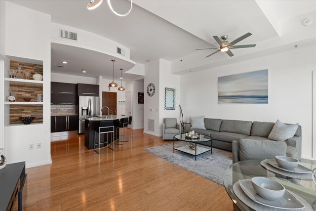 700 12th Ave S Unit 1109, Nashville, TN 37203
