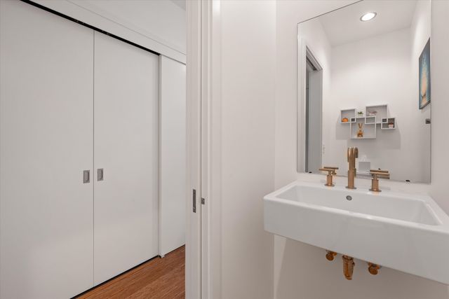 700 12th Ave S Unit 1109, Nashville, TN 37203