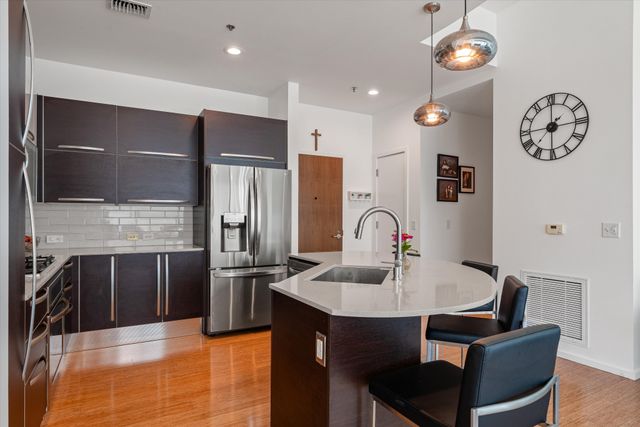 700 12th Ave S Unit 1109, Nashville, TN 37203