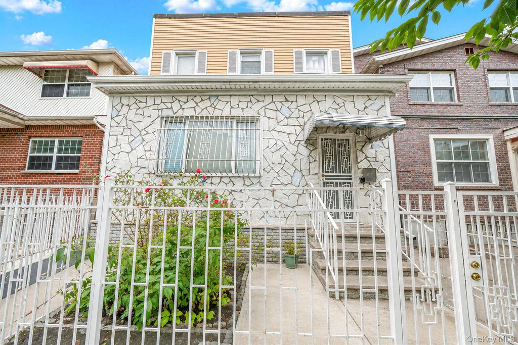 105 Hale Ave, Brooklyn, NY 11208 — exterior