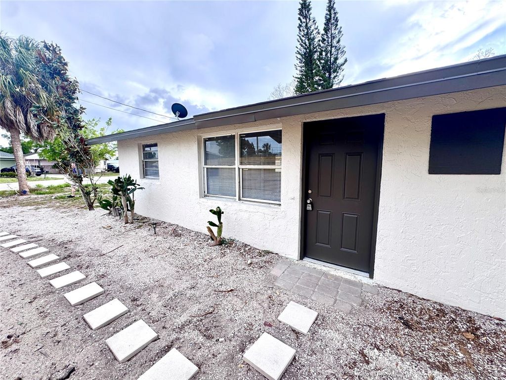 116 12TH STREET W, Palmetto, FL 34221