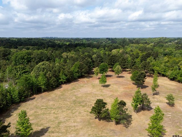 4552 Van Hwy, Tyler, TX 75704