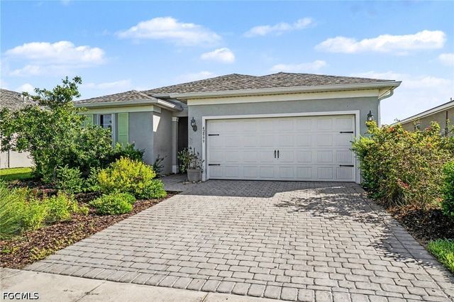 42999 Wiregrass LN, Punta Gorda, FL 33982