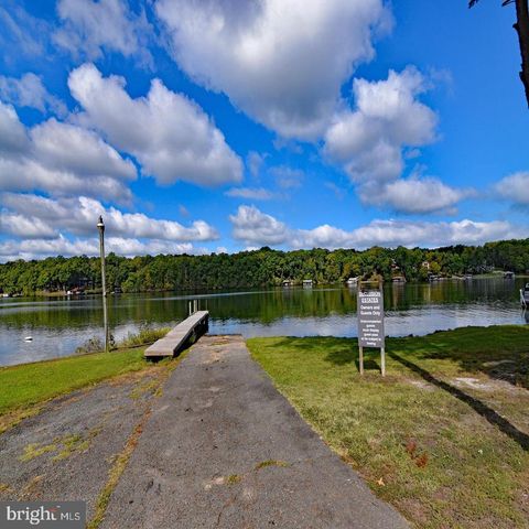 PLEASANTS LN, Mineral, VA 23117