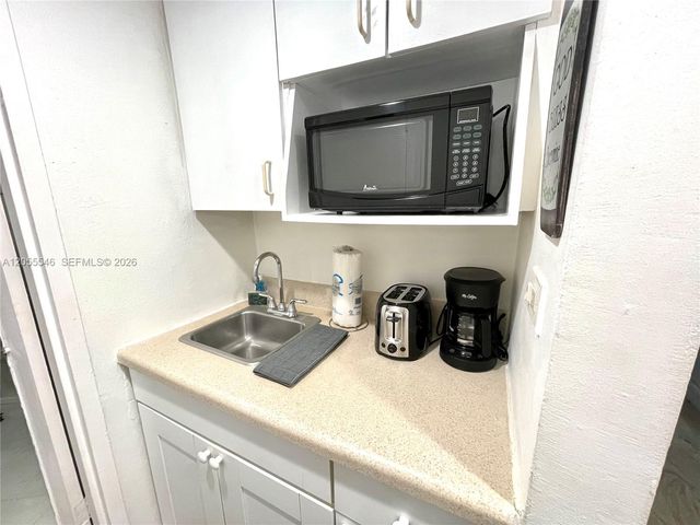 5445 Collins Avenue 1515, Miami Beach, FL 33140