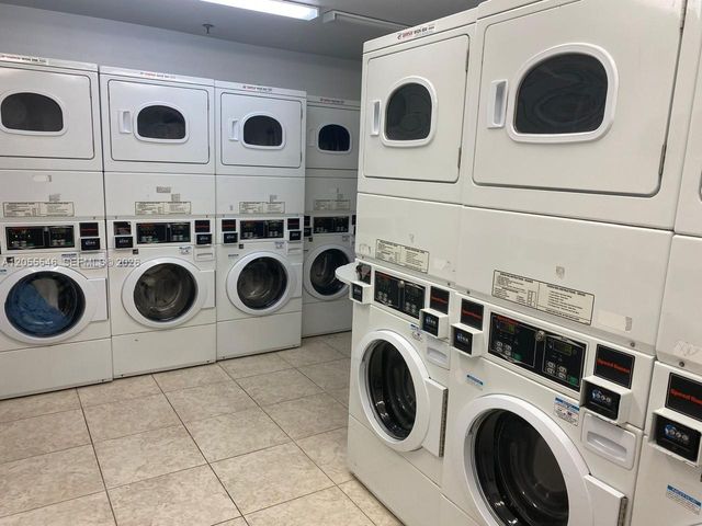 5445 Collins Avenue 1515, Miami Beach, FL 33140