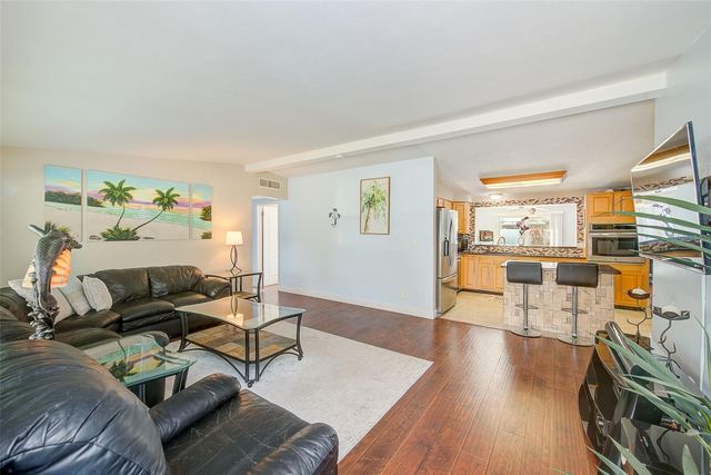 2032 GATEWOOD DRIVE, Largo, FL 33770