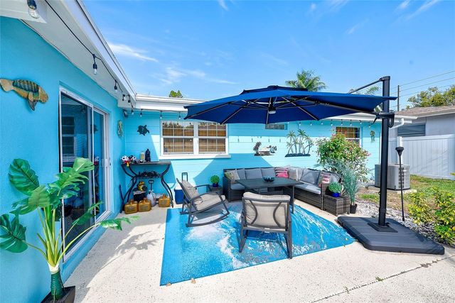 2032 GATEWOOD DRIVE, Largo, FL 33770