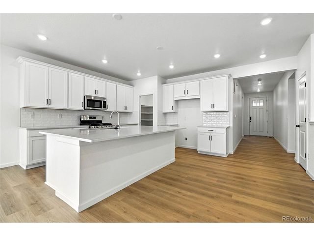 17075 W 92nd Loop, Arvada, CO 80007