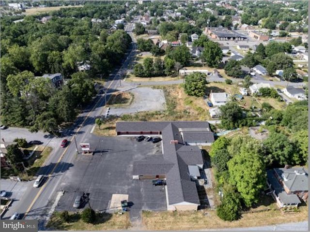 1024 WINCHESTER AVE, Martinsburg, WV 25401