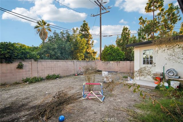 502 E Wilshire, Santa Ana, CA 92707