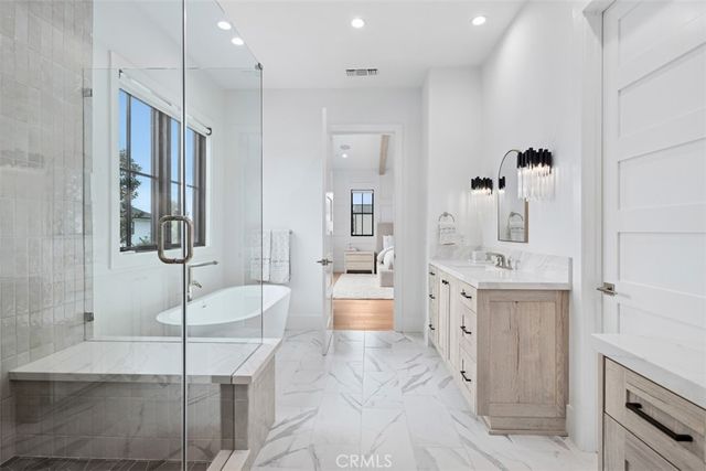 1423 Mariners Drive, Newport Beach, CA 92660