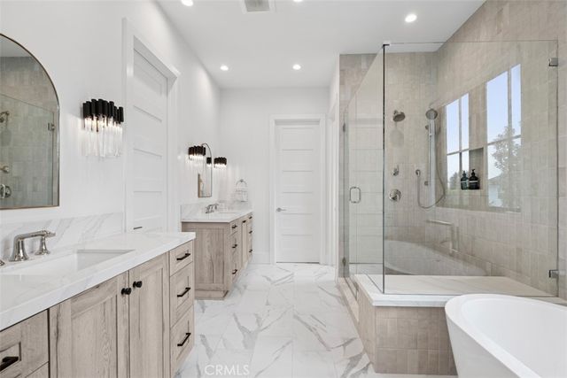 1423 Mariners Drive, Newport Beach, CA 92660