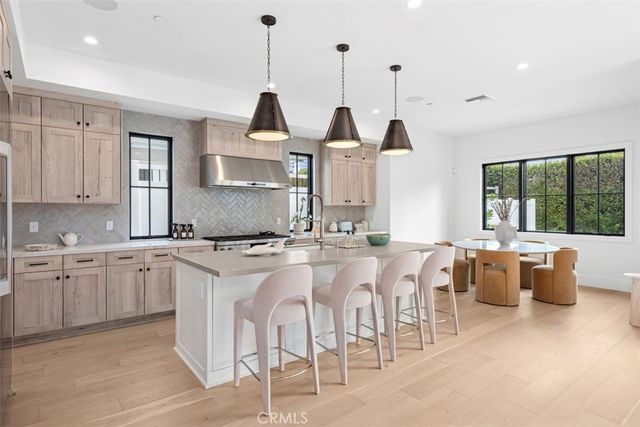 1423 Mariners Drive, Newport Beach, CA 92660