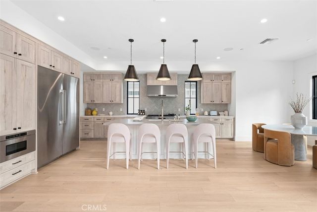 1423 Mariners Drive, Newport Beach, CA 92660