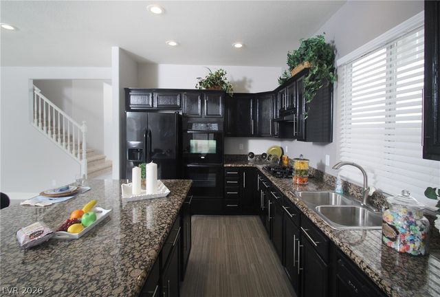 268 Single Petal Street, Henderson, NV 89074