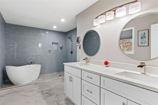 2254 Valley Wood Drive, Lawrenceville, GA 30044