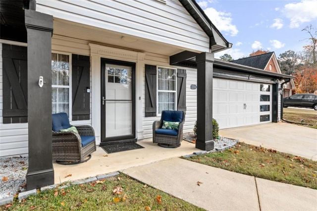 2254 Valley Wood Drive, Lawrenceville, GA 30044