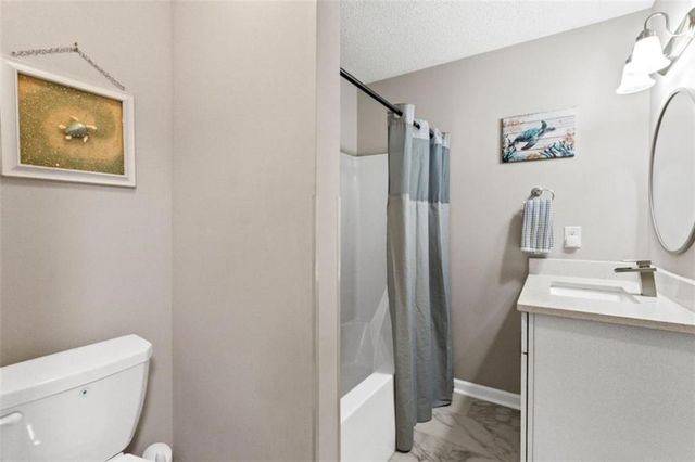 2254 Valley Wood Drive, Lawrenceville, GA 30044