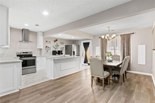 2254 Valley Wood Drive, Lawrenceville, GA 30044