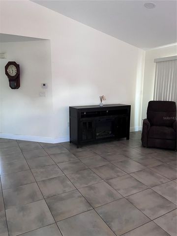 2127 W PERIO STREET 1, Tampa, FL 33612