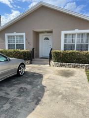 2127 W PERIO STREET 1, Tampa, FL 33612