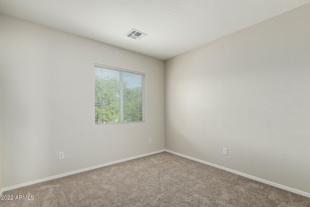 6537 W RIVA Road, Phoenix, AZ 85043