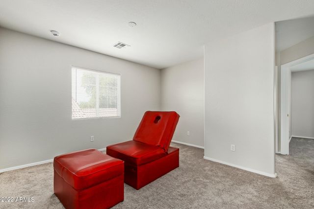 6537 W RIVA Road, Phoenix, AZ 85043