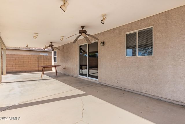 6537 W RIVA Road, Phoenix, AZ 85043