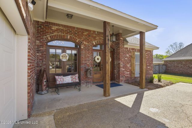 902 Belle Oak Cove, Brandon, MS 39042