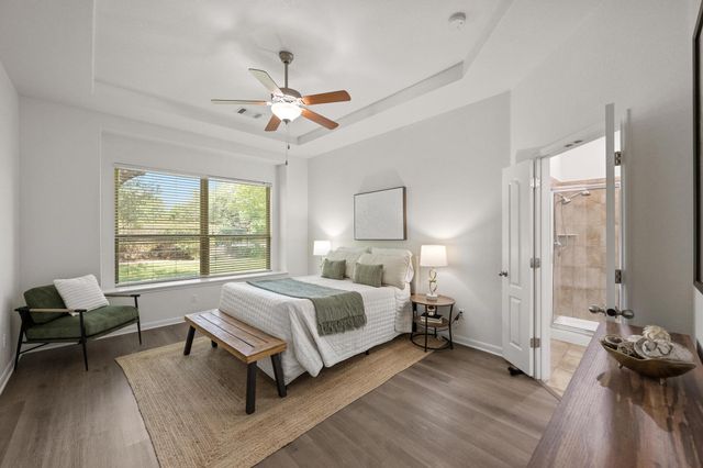 4924 Pyrenees PASS, Bee Cave, TX 78738