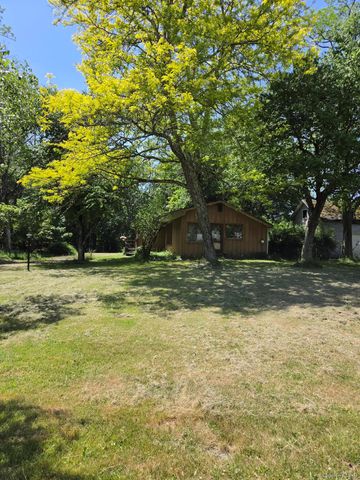 18 Old Sackett Road, Rock Hill, NY 12775