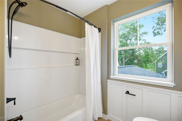 1889 E 84th Street, Cleveland, OH 44103