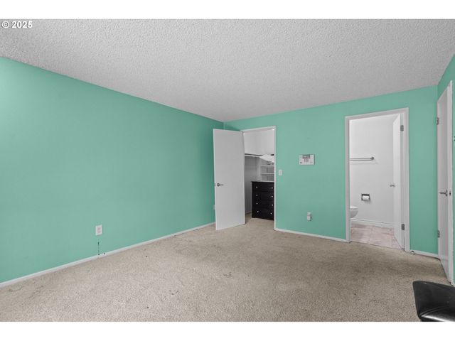 13600 Ne 18TH St, Vancouver, WA 98684