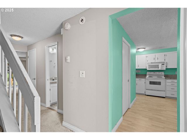 13600 Ne 18TH St, Vancouver, WA 98684