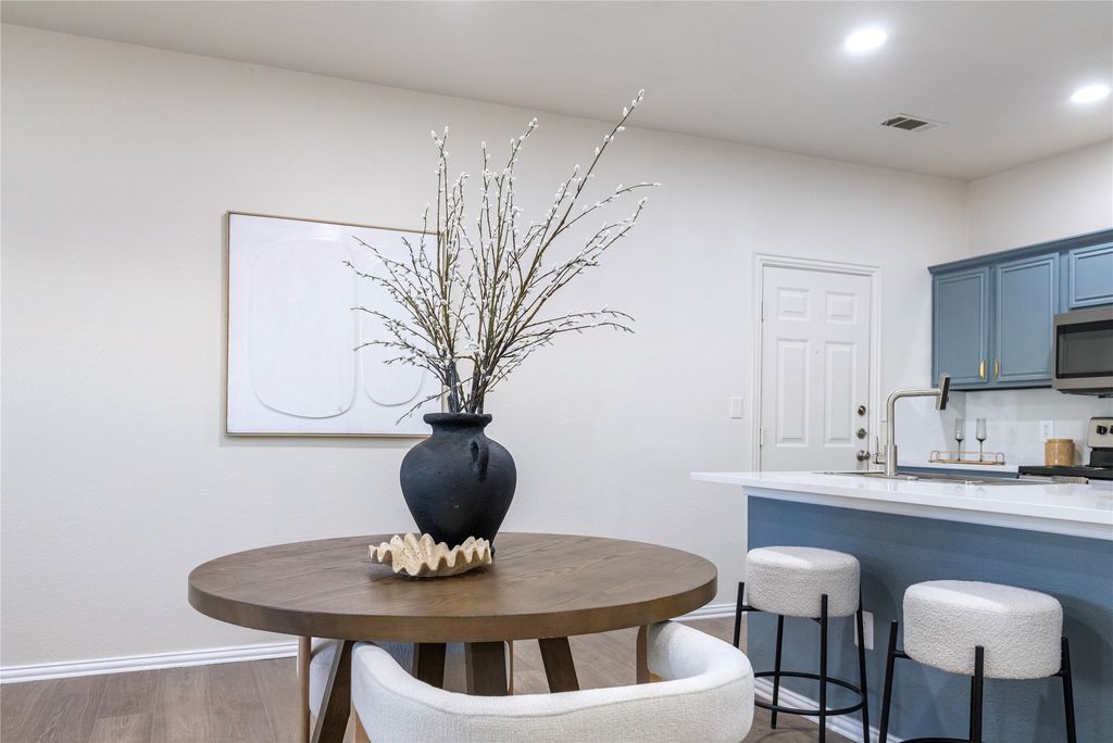 738 Carroll Lane, Lewisville, TX 75067 — photo 5