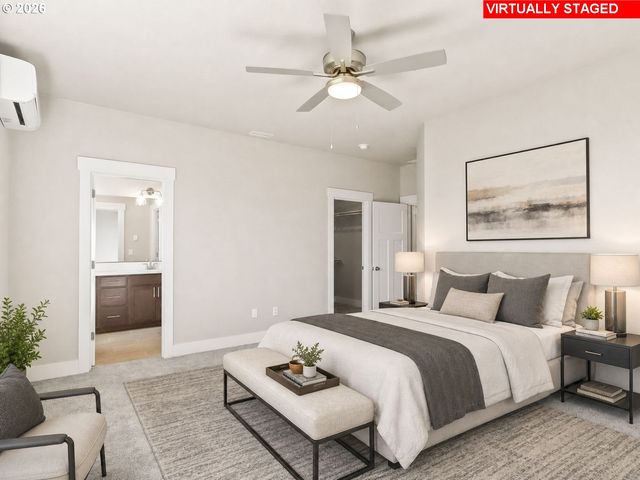 2221 E JUNIPER Cir 15, La Center, WA 98629