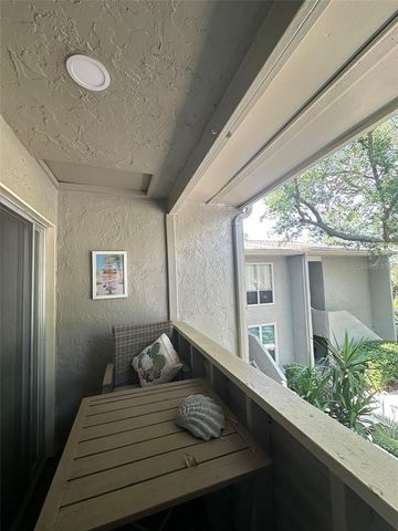514 WINDRUSH BAY DRIVE 514, Tarpon Springs, FL 34689