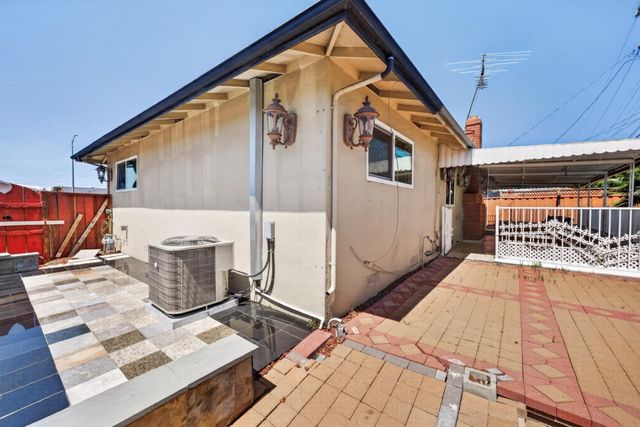 650 Vasona Street, Milpitas, CA 95035