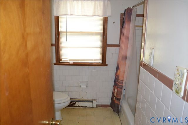 5531 Claridge Dr, Chesterfield, VA 23832